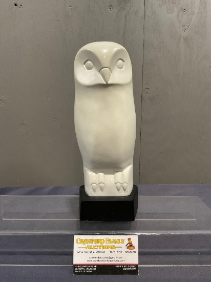 Rare Cleo Hartwig Owl Sculpture, White Resin on black base, 10.5 inches tall