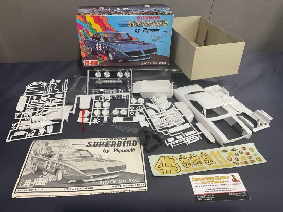 Rare Jo-Han Model Kit 1:25 Scale, Roadrunner Superbird by Plymouth, incl decals, original box