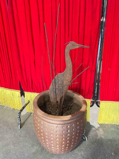 Rustic Steel Heron Bird w/ Reeds Yard Art Garden Sculpture. Excellent Condition. See pics.