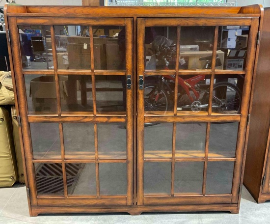Hammary Sedona Modern Oak Wood Glass Fronted Book Case. Excellent Condition. See pics.
