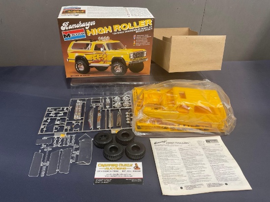 Vintage Monogram 1:24 Scale Model Truck Kit, Ramcharger High Roller, looks complete