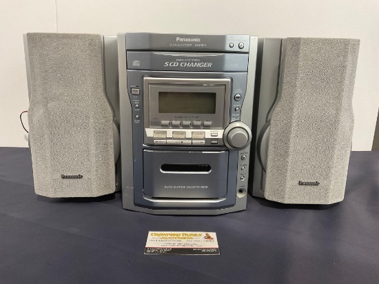 Panasonic Model no SA-PM11 CD Stereo System w/ Pair of Speakers SB-PM11