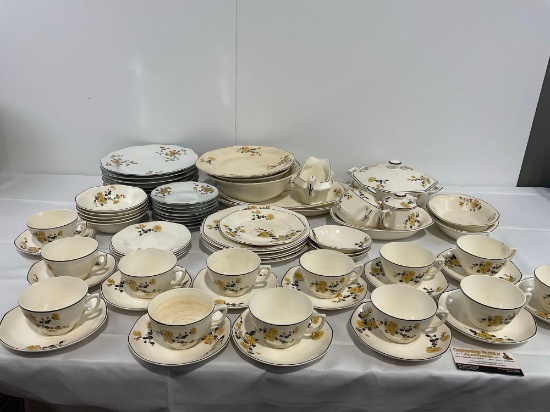 Vintage China, Homer Laughlin, 72 pcs, pair of Yellow Flower Patterns
