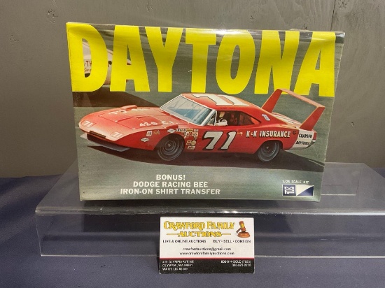 Vintage & Rare Factory Sealed Rare Daytona Dodge Charger MPC 1/25 Scale Model Kit, original box