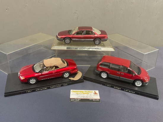 3 Diecast Car Models in Display Cases, Dodge 1996 Caravan, 1995 Chrysler Cressida & 1997 Sebring ...
