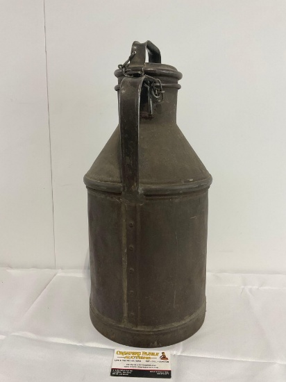 Antique Steel Milk Can, w/ Lid, no branding, 19 inches tall