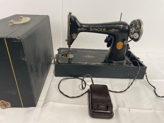 Antique Singer Sewing Machine, Handpainted & Etched Designs, comes in case