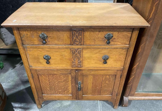 Antique Oak Wood Wash Stand w/ 2 Drawers & Cupboard. Very Good Condition. See pics.