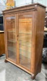 Vintage Oak Display Cabinet w/ Glass Shelves, Modern Lighting & Lovely Grain. See pics.