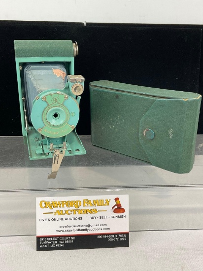 Early 20th Century Eastman Kodak Co. Teal/Turquoise color, Kodak Petite Camera w/leather case