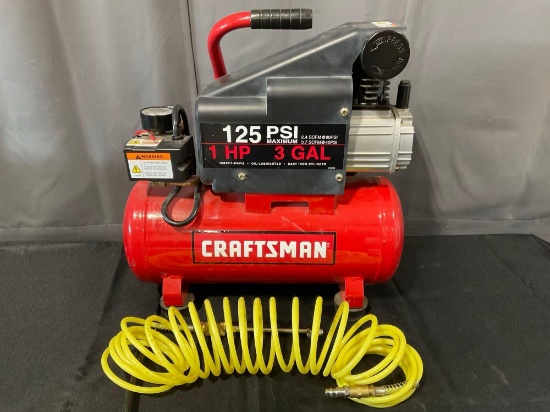 Craftsman model 921.153101 3 Gallon Air Compressor, 125 psi max, w/hose