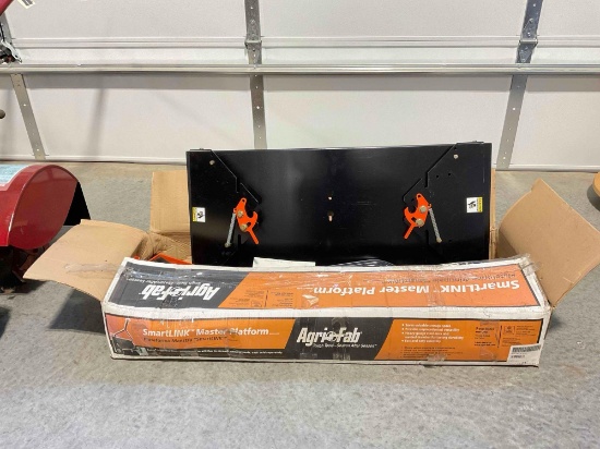AgriFab SmartLINK Master Platform Model 45-0473. Unassembled, Fair Condition. See pics.