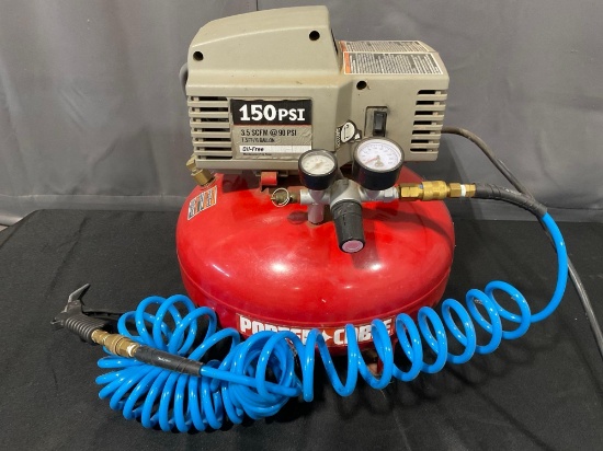 Porter Cable 6 Gallon Pancake Air Compressor, model C2001-WK, 150PSI, Oil Free, w/hose