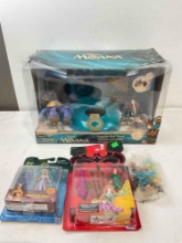 4 pcs LNIP Plastic Children's Toys/Figurines, incl. Disney's Moana Projection Boat Playset & More!