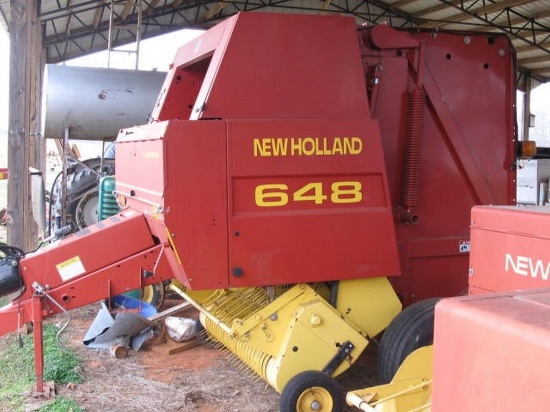 New Holland Bailer #648