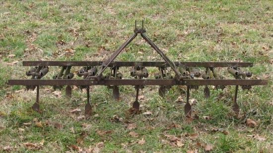 6 Foot 3 Point Hitch Spring Tooth Plow
