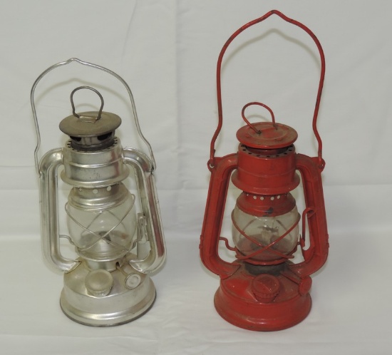 Lot of 2 Miniature Lanterns