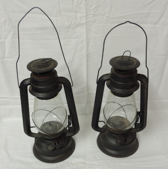 Lot of (2) Moonstar Lanterns