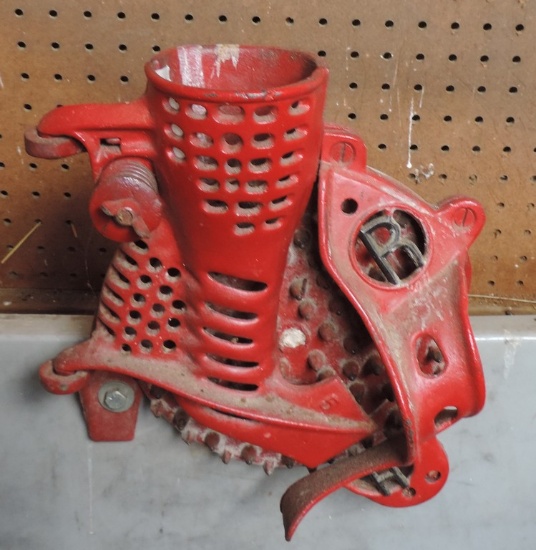 RH Corn Sheller in Working Condition