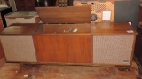 Admiral AM/FM Stereo with Turntable