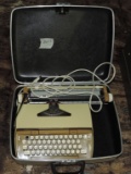 Smith-Corona Electric Typewriter … Coronet 12