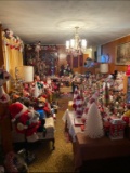 Unbelievable Contents Of Livingroom-Christmas Collectible Lot
