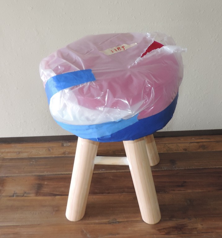 Kensie step stool hot sale