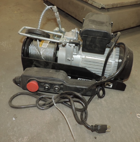 New Strongway 880/1760 lbs. Winch