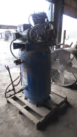 QUINCY UPRIGHT 5HP, 1 PHASE, 2 STAGE COMPRESSOR W/80 GAL TANK