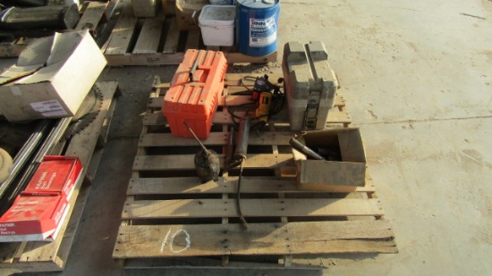 PALLET OF MISC HAND TOOLS