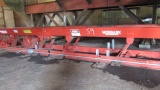 MORBARK 25' VIBRATING CONVEYOR W/CHIPPER TRANSITION