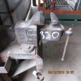 LARGE VISE