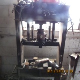 SHOP PRESS