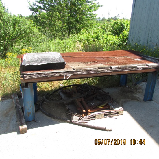 SCRAP STEEL, PCS OF NEW 4", 6" CHANNEL & METAL TABLE