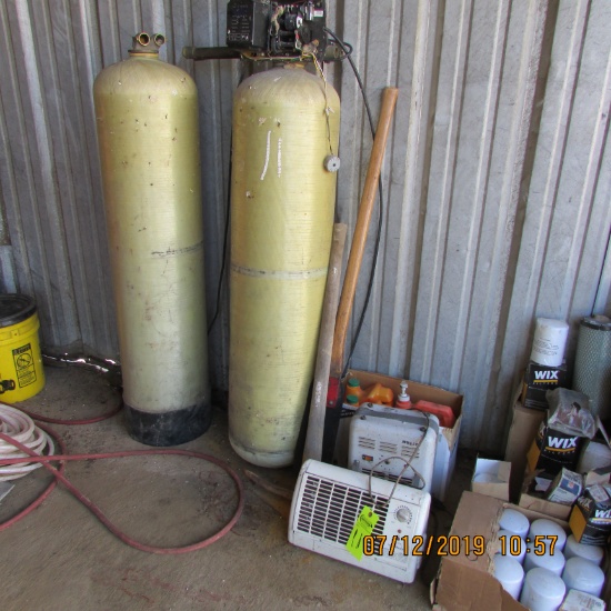 (2) ELECT HEATERS, (2) GAL BAR CHAIN OIL & WATER SOFTNER