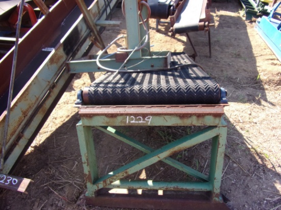 30" X 6' BELT CONVEYOR