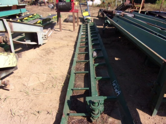 30' BARNSWEEP CONVEYOR W/HYD DRV