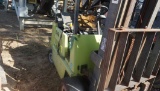 CLARK MDL GPS15 PROPANE FORKLIFT W/SIDE SHIFT & 42