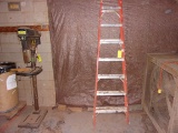 8' STEP LADDER