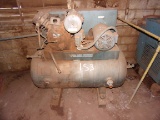 INGERSOLL RAND 5HP AIR COMPRESSOR