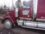 2000 WESTERN STAR SEMI TRACTOR W/SLEEPER, CAT ENGINE (NEEDS NEW HEAD) VIN: 2WKEDDJ2YK964021