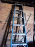 STEP LADDER