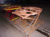SPRING LOADED LIFT TABLE