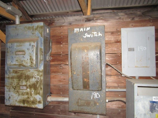 600 AMP DISCONNECT, 400 AMP DISCONNECT & 110 PANEL W/WIRE & CONDUIT