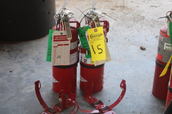 (2) NEW FIRE EXTINGUSHERS W/BRACKETS