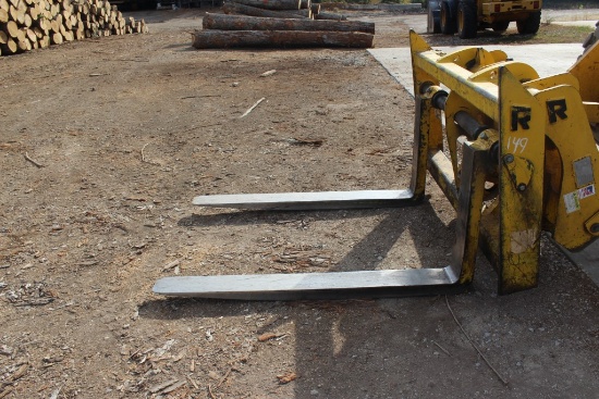 ROCKLAND 5 FT FORK ATTACHMENT