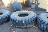 20.5 X 25 LOADER TIRE - NEW