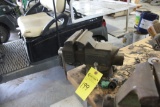 BENCH VISE