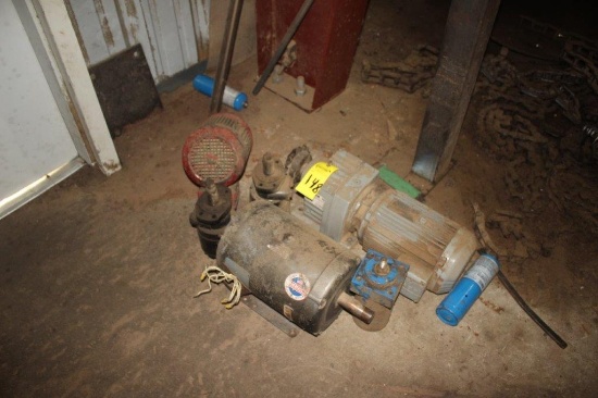 (2) Hyd Motors, (1) Gear Dr-3hp
