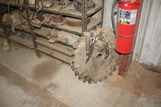 28in Top Saw Blade